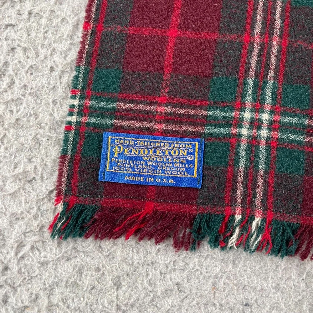 Vintage Pendleton Virgin Wool Plaid Scarf Quiet Luxury‎ Academia Red Old Money